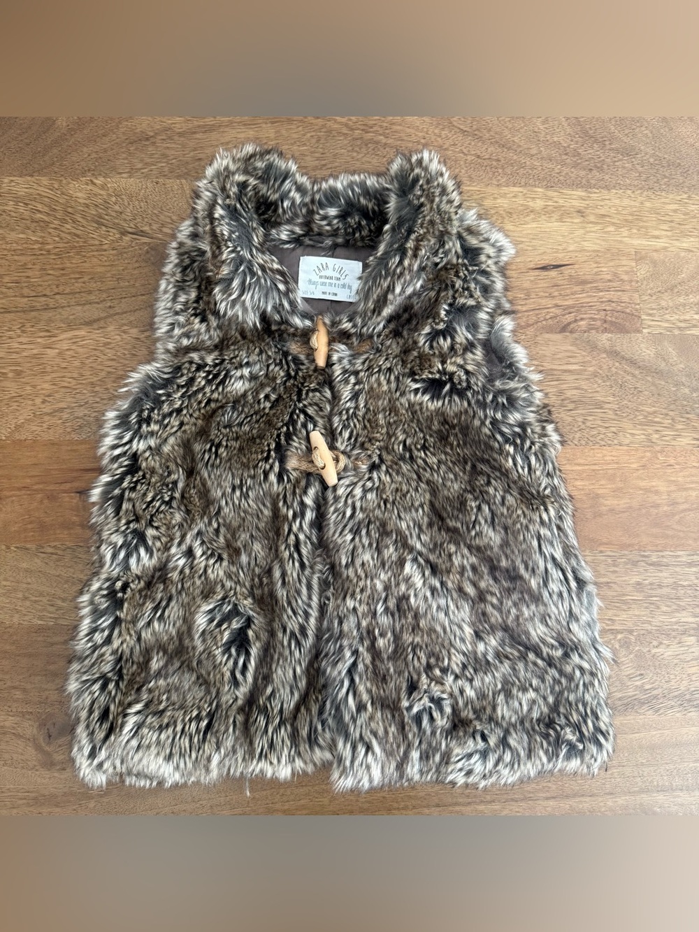 Zara Girls Faux Fur Toggle Vest with Pockets